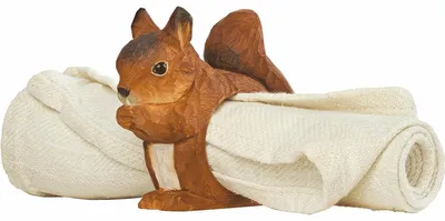 Image de Support de serviettes "Écureuil" de la collection Wildlife Garden WG4568 - Porte-serviettes en bois sculpté à la main, idéal pour la décoration de la table