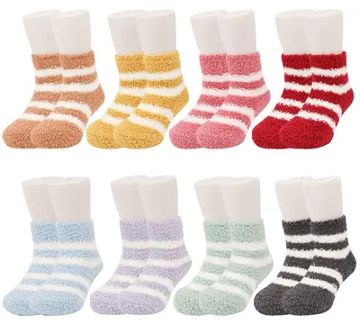 Imagen del producto de 8 pares de calcetines antideslizantes para niños de hasta 2 años