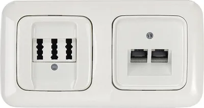 Produktbild von Busch Jäger / Telefondose TAE 3x6 NFN und Cat.6A UAE Anschlussdose in alpinweiß