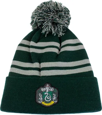 Produktbild von Harry Potter Slytherin Strickmütze mit Bommel