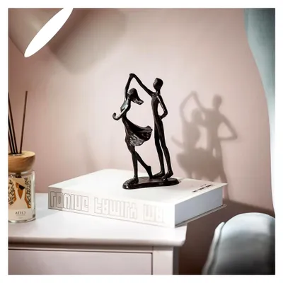 Produktbild von Geschenk zum 6. Jahrestag für Paare - Schwarze Metallfigur als Dekoration für Frauen und Männer