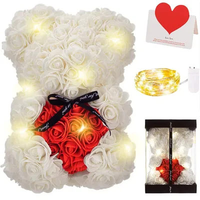 Produktbild von Rosenbär Weiß mit rotem Herz, LED Blumenbär 25cm, Romantisches Geschenk für Sie, Jahrestag, Verlobung, inklusive Geschenkbox & Grußkarte, Handarbeit