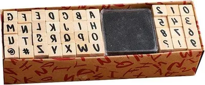 Produktbild von Famanu Holzstempelset 40 Stück - Buchstaben, Zahlen und Stempelkissen