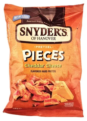 Produktbild von Snyder's of Hanover Pretzel Pieces Cheddar Cheese 110g