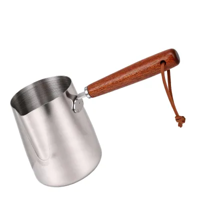 Image de Pichet à mousse de lait de 350 ml – Pichet à lait en acier inoxydable 304 avec manche en bois et bec verseur pour le latte art