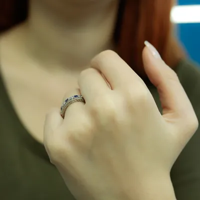 Produktbild von Diamant Princess Saphir rundum Memoire Ring 14 Karat Weißgold - 58 (18,40 mm)