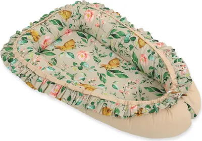 Zdjęcie produktu dla Kokon niemowlęcy kojec otulacz Premium z falbanką - Rabbit with flowers