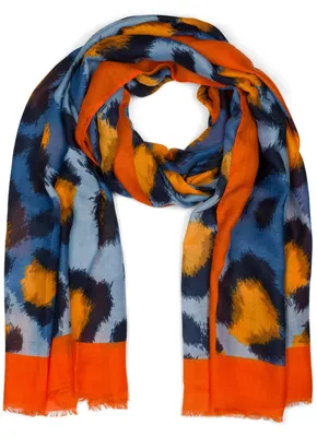 Produktbild von styleBREAKER Damen Schal mit Abstraktem Oversize Leo Print und kurzen Fransen, leichtes Tuch, Stola 01016207