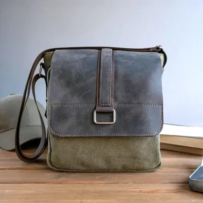 Produktbild von Braune Vintage-Umhängetasche für Herren aus Canvas und Leder von Belveder BV15BRZ