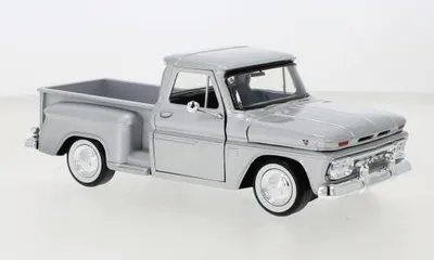 Produktbild von Motormax MOM79379SILVER - 1:24 GMC C-1000 Fenderside, silber, 1966 - Neu
