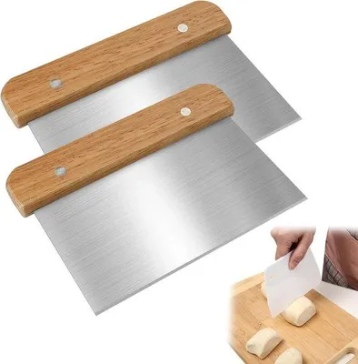 Produktbild von Teigschaber Edelstahl - 2 Stück - Teigschneider - Teigkarte mit Holzgriff - Teigtrenner - für Teig, Brot, Pizza, Kuchen und Torten - 15 cm