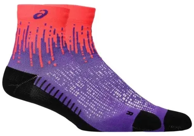 Imagen del producto de Calcetines Asics Performance Run, modelo "Purple/Coral", para hombre y mujer