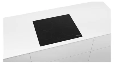 Produktbild von Bosch Serie 6 PKE611FN8E, Schwarz, Integriert, 60 cm, Keramik, Keramik, 4 Zone(n)
