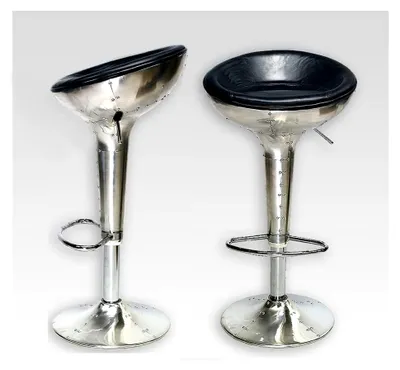 Produktbild von Vintage Leder Barhocker 2er Set drehbar und höhenverstellbar im Industriedesign