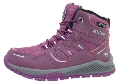 Imagen del producto de Botas de invierno para niña Mustang, color violeta, ideales para uso diario