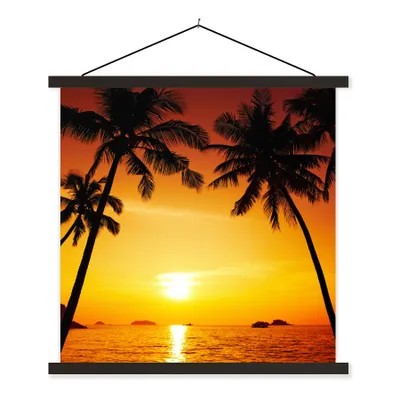 Produktbild von MuchoWow® Textilposter Palme - Sonnenuntergang - Strand - Orange - Tropisch 60x60 cm mit schwarzem Rahmen - Posteraufhänger