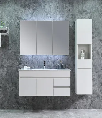 Produktbild von Badmöbel Set BELLUNO Weiß