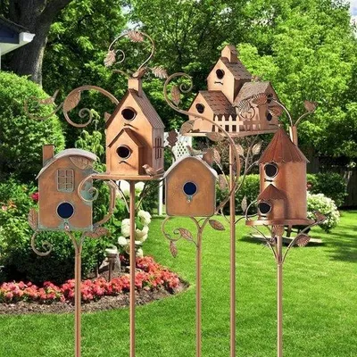 Produktbild von Famanu Vogelhaus - Metall Vogelhaus mit Pfahl - Große Vogelhäuser für Garten und Terrasse