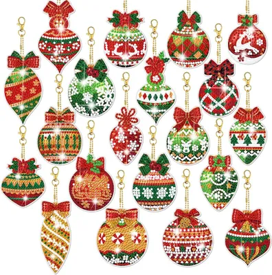 Produktbild von Diamond Painting Schlüsselanhänger 20 Stück - 5D DIY Weihnachtsanhänger - Beidseitige Weihnachtsdeko - Weihnachtskugeln zum Aufhängen - Bastelset - C