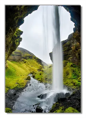 Produktbild von Wallario Poster - Hinter dem Wasserfall, Kunstdruck Größe: 70 x 100 cm