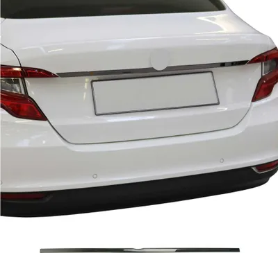 Image de Garniture de Hayon Coffre pour Fiat Tipo 2016-2025 en acier inoxy foncé