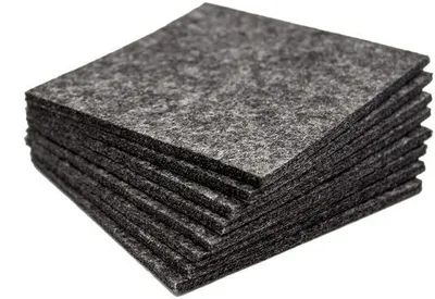 Immagine prodotto di Eleganti sottopiatti in feltro 10x10 cm, neri e impermeabili