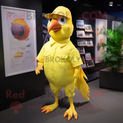 Produktbild von Gelber REDBROKOLY Papagei als Maskottchen kostüm gekleidet in ein Popeline-Hemd und Mützen