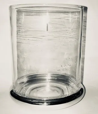 Windlicht aus Metall und Glas, silber, 10 x 8 cm