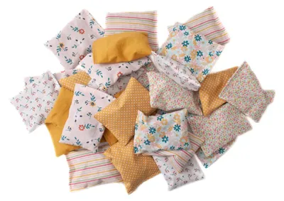 Produktbild von Aumüller Katzenspielzeug Kissen Baldini mit Baldrian 2er Set 2-farbig sortiert 10 cm