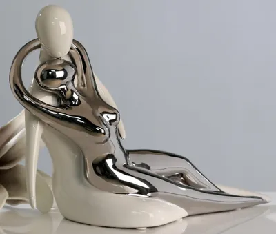 Produktbild von Casablanca Figur Dreaming weiss/silber,Ker. B.29,5cm  Höhe: 21 cm  Breite: 29.50 cm 36149