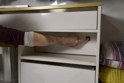 Immagine prodotto di Armadio guardaroba armadi in legno mobili di design mobili camera da letto