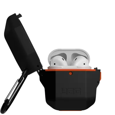 Produktbild von UAG Rugged Armor Shell Hardcase Schwarz für AirPods