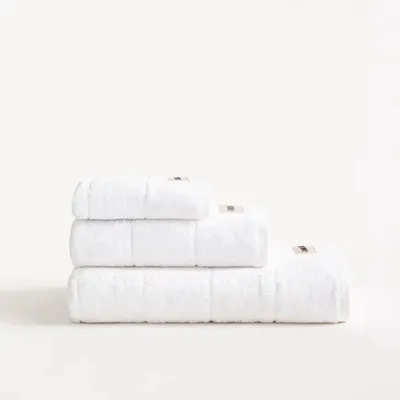 Immagine prodotto di Set di asciugamani da bagno GAMUSI, composto da 3 pezzi – Asciugamani in cotone 100% – OEKO-TEX – Set di asciugamani da bagno morbidi e altamente assorbenti