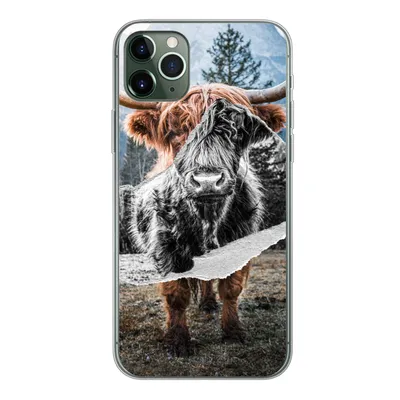 Produktbild von MuchoWow® Handyhülle Schutzhülle Hülle für iPhone 11 Pro Max Schottischer Highlander - Kuh - Tiere Silikon Softcase Handy Hülle - Schutz