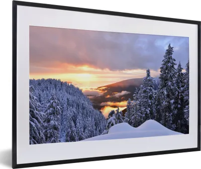 Produktbild von MuchoWow® MuchoWow® Gerahmtes Poster Sonnenuntergang über dem nordamerikanischen Grouse Mountain in Kanada 60x40 cm - Poster mit zchwarzem Bilderrahmen - Schlafzimmer - Plakat in Rahmen - Drucken