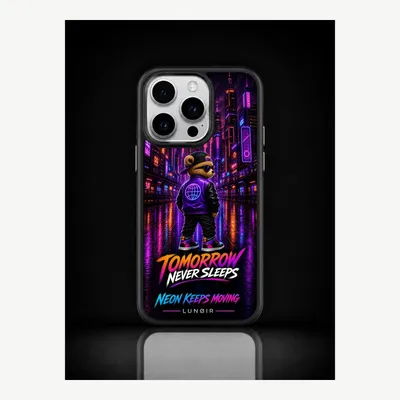 Productafbeelding van iPhone 15 Pro hoesje, telefoonhoesje, beschermhoesje, case met nachtlevenmotief – LUNØIR ©