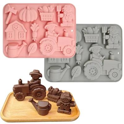 Obrázek produktu pro Silikonová forma "Traktor", 3D, motiv farma, 2 kusy, rozměry 20,8 x 15,7 x 2,1 cm