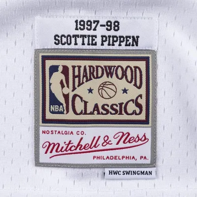 Produktbild von Mitchell & Ness NBA Swingman Jersey Chicago Bulls Home Scottie Pippen #33 white M