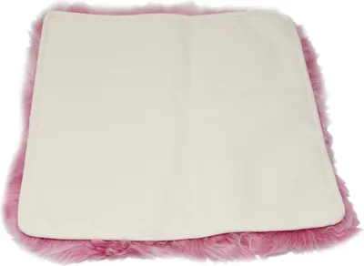 Produktbild von Sitzauflage Diana aus Lammfell hochwollig Altrosa 35x35cm