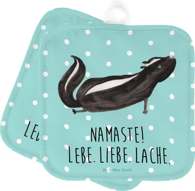 Produktbild von Mr. & Mrs. Panda Topflappen Stinktier Yoga - Türkis Pastell - Geschenk, Doppel, Raubtier, Topfuntersetzer, Liebe, Skunk, Kochlappen, Wildtier, Namaste, Set, topfhalter
