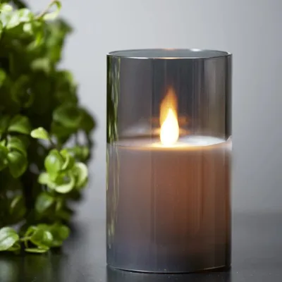 Zdjęcie produktu dla Świeca Led woskowa szklana M-TWINKLE czarna 12,5cm ruchomy płomyk
