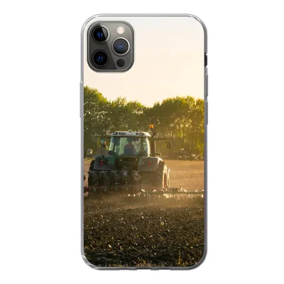 Produktbild von MuchoWow® Handyhülle Schutzhülle Hülle für iPhone 12 Pro Max Traktor - Vogel - Land Silikon Softcase Handy Hülle - Hartschale