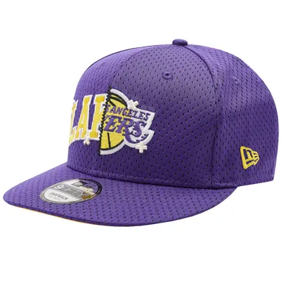 Immagine prodotto di New Era 9Fifty Half Stitch LA Lakers Purple Cappellino Snapback Cappellino Snapback - S/M