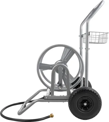 Immagine prodotto di Avvolgitubo SucceBuy con capacità di 6096/9144 cm, portagomma da giardino con ruote, maniglia e pratico cesto portaoggetti, versatile avvolgitubo per il giardinaggio e la manutenzione dei veicoli, dimensioni: 675x610x900 mm