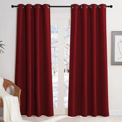 Produktbild von Unyqoos® Thermo-Verdunkelungsvorhang Rot 220 x 140 cm – wärmeisolierend, schallreduzierend, blickdicht, Metallösen, ideal für Wohnzimmer