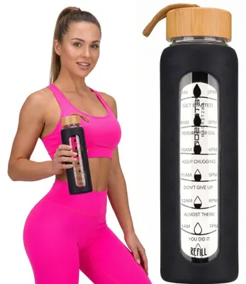 Obrázek produktu pro Peterson skleněná láhev na vodu s motivací a bambusovým víčkem černá 960 ml