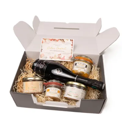 Obrázek produktu pro Dárková krabička La Rhune - Foie Gras Nature, Armagnac a uzená magreta + šampaňské | Relais Gourmet Selection
