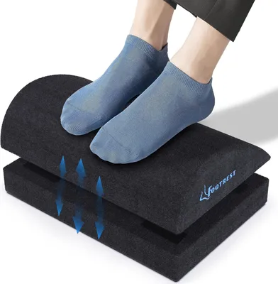 Produktbild von Ergonomisches Fußstützkissen - Verstellbare Fußstütze für den Schreibtisch mit viskoelastischem Schaum - Zuhause, Büro, Flugzeug - Rutschfeste Unterseite