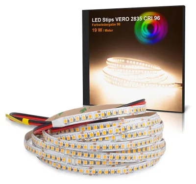 Produktbild von LED Strip VERO Warmweiß (3000K) CRI 96 96W 5 Meter 24V IP20