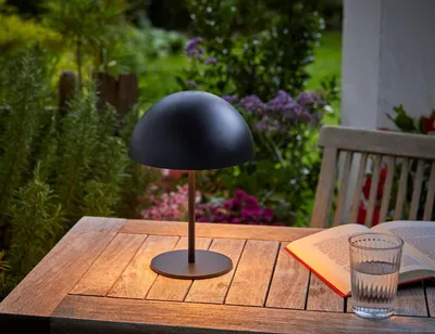 Zdjęcie produktu dla Lampa stołowa LED – lampa dekoracyjna, bezprzewodowa – do oświetlenia tarasu – sterowanie dotykowe – wysokość 28 cm – kolor czarny